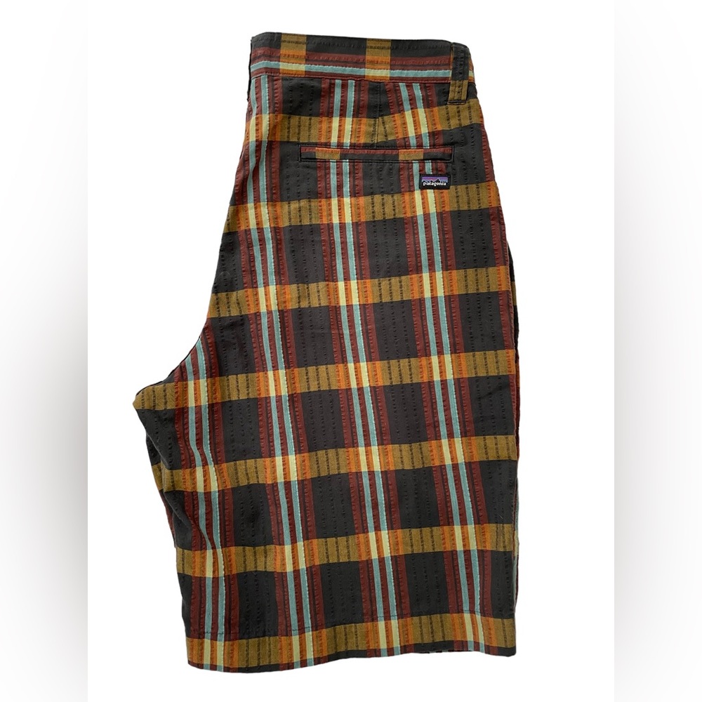 Patagonia NWOT Tan Blue Plaid Organic Cotton Seersucker Men’s Shorts Size 30